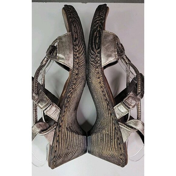 Women's Born Silver Metallic Leather Strappy Wedge Heeled Sandals Size 9 / 40.5 - Picture 8 of 15